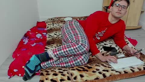 Sexxymuscles4U online show from 01/02/25, 09:22