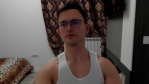 Sexxymuscles4U online show from 02/14/25, 03:05