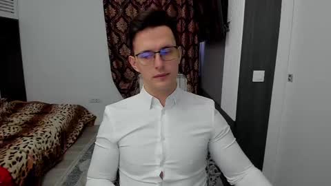 Sexxymuscles4U online show from 02/20/25, 08:06
