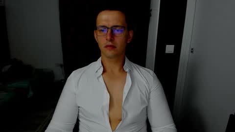 Sexxymuscles4U online show from 10/02/25, 05:58