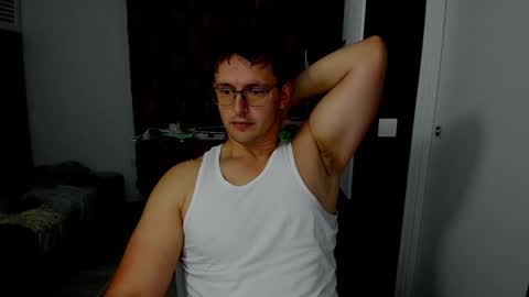 Sexxymuscles4U online show from 10/13/25, 08:47