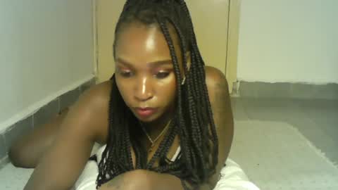 Snapshot of sexy_africana05 chatting on 07/20/26, 03:14 sexy_africana05 online show from 07/20/26, 03:14