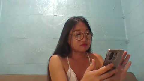 Snapshot of sexy_akira50 chatting on 10/19/25, 10:32 Akira online show from 10/19/25, 10:32