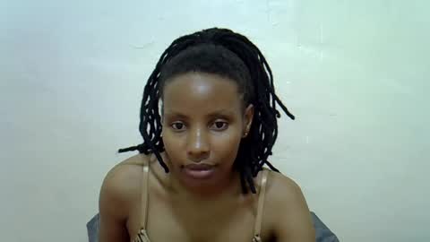 Snapshot of sexy_ann1 chatting on 06/19/26, 01:48 Nyagah online show from 06/19/26, 01:48