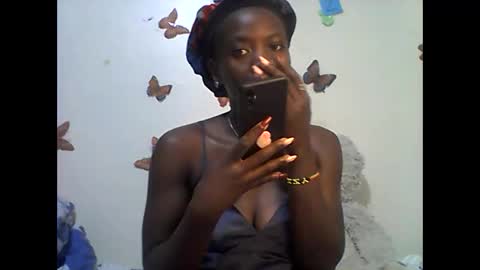 Snapshot of sexy_annbel chatting on 10/22/25, 10:37 Ann online show from 10/22/25, 10:37