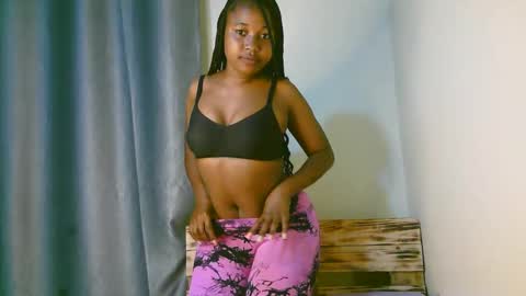 Ariana online show from 12/14/25, 07:18