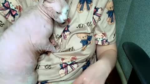 Jessica  Face only in pvt or in snapchat Dont ask more.... online show from 03/21/26, 11:30