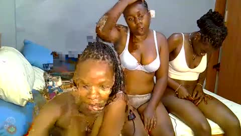 sexy_avril1 online show from 03/09/25, 11:14