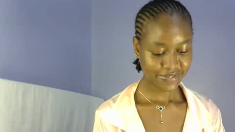 kiki online show from 10/10/25, 02:32