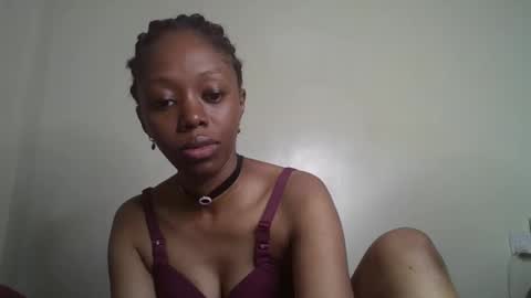 Snapshot of sexy_banny4 chatting on 01/16/26, 01:15 sexy_banny4 online show from 01/16/26, 01:15