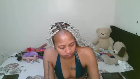 sexy_bluegirl online show from 05/12/26, 05:15