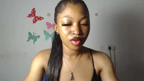 sexy_bluey247 online show from 01/18/26, 02:43