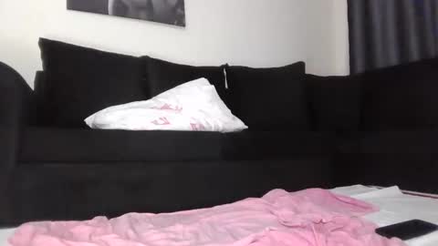 liya online show from 02/05/26, 04:50