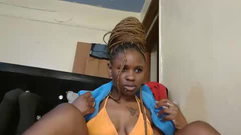 bree online show from 09/19/25, 07:36