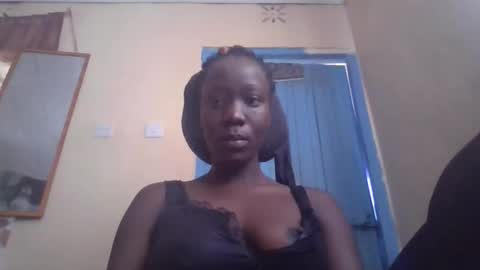 sexy_butty01 online show from 09/10/25, 11:21