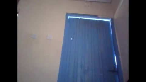 sexy_butty01 online show from 09/25/25, 11:25