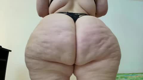 karla           instagram  online show from 01/24/25, 08:11