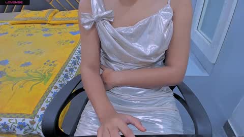 Snapshot of sexy_doll_1_ chatting on 01/19/25, 04:44 Sexydoll online show from 01/19/25, 04:44