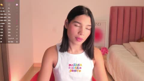 Snapshot of sexy_dreams19 chatting on 01/29/25, 02:51 My name is Keyty H. Welcome online show from 01/29/25, 02:51