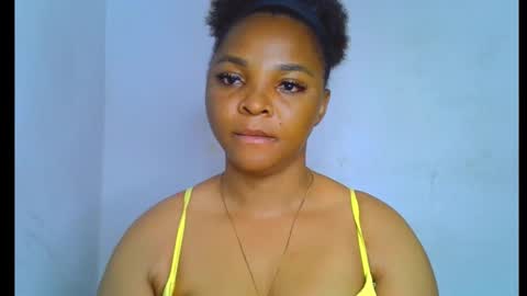 Clara online show from 09/18/25, 03:08