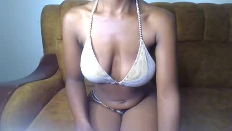 Ellahh online show from 05/05/26, 02:08