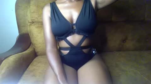 Ellahh online show from 05/22/26, 12:22