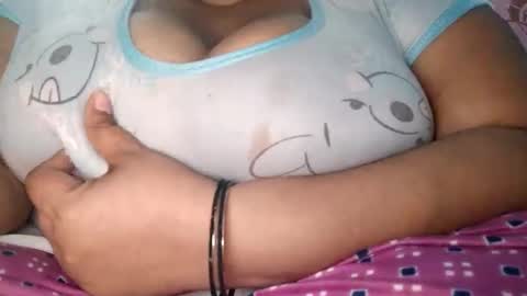 Snapshot of sexy_girl32 chatting on 02/01/26, 03:10 sexy_girl32 online show from 02/01/26, 03:10