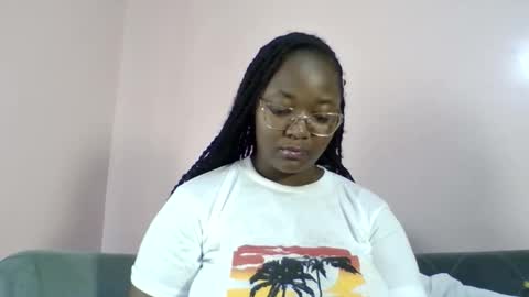 sexy_helle online show from 05/19/26, 10:54