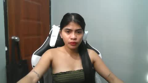 Snapshot of sexy_hot_pussie chatting on 02/18/25, 08:05 just call me sofia online show from 02/18/25, 08:05