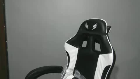 Snapshot of sexy_hot_pussie chatting on 03/01/25, 07:08 just call me sofia online show from 03/01/25, 07:08