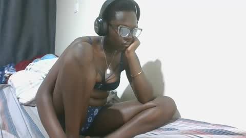 sexy_ivana21 online show from 04/13/26, 06:30