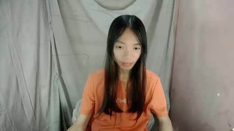 Snapshot of sexy_jeann chatting on 12/01/25, 01:32 Shane online show from 12/01/25, 01:32