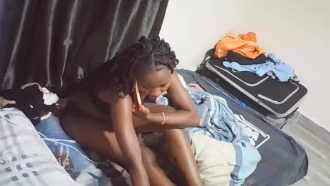 sexy_june20 online show from 04/11/26, 07:29