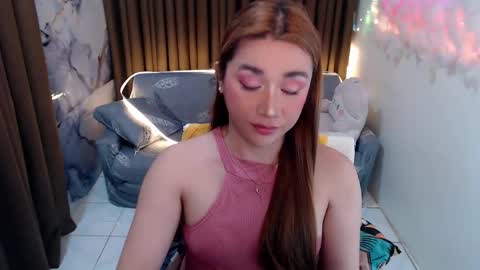 Kathy online show from 12/14/25, 01:44