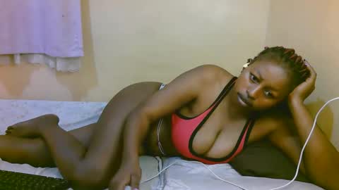 sexy_latasha online show from 04/15/26, 07:58