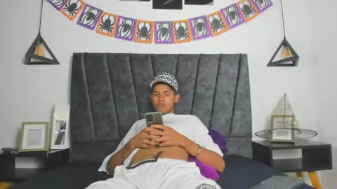 sexy_latin_cum online show from 10/24/25, 01:03