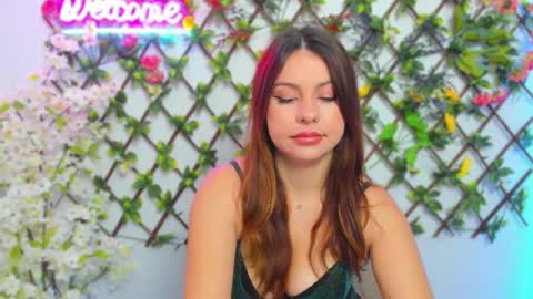 Lily online show from 11/18/25, 04:06