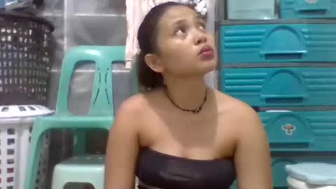sexy_lips_pinay online show from 09/12/25, 10:15