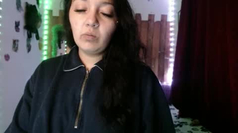 sexy lolas online show from 01/25/25, 12:17