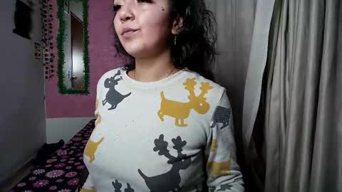 sexy lolas online show from 11/30/25, 01:53