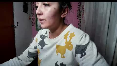 sexy lolas online show from 12/04/25, 03:05