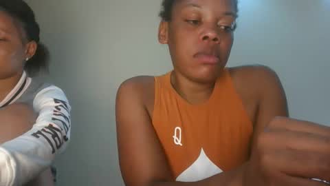 sexy_lyna online show from 04/06/26, 06:31