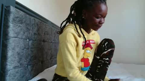 Snapshot of sexy_malyn chatting on 11/20/25, 09:31 Shasha Money online show from 11/20/25, 09:31