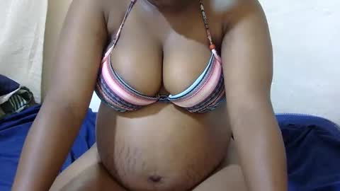 sexy_maya6 online show from 12/19/25, 09:27