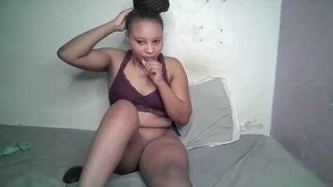 sexy_midnight1 online show from 02/04/26, 08:14