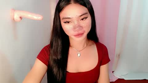 Snapshot of sexy_mikaxoxo chatting on 02/19/25, 02:23 mika online show from 02/19/25, 02:23