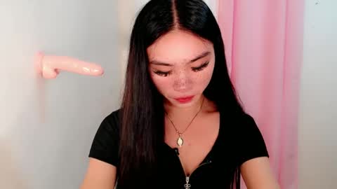 Snapshot of sexy_mikaxoxo chatting on 03/02/25, 04:10 mika online show from 03/02/25, 04:10