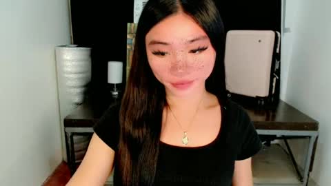 Snapshot of sexy_mikaxoxo chatting on 03/10/25, 07:29 mika online show from 03/10/25, 07:29