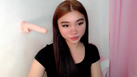 Snapshot of sexy_mikaxoxo chatting on 09/17/25, 05:53 mika online show from 09/17/25, 05:53