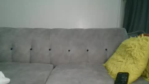 milky online show from 03/23/26, 10:47